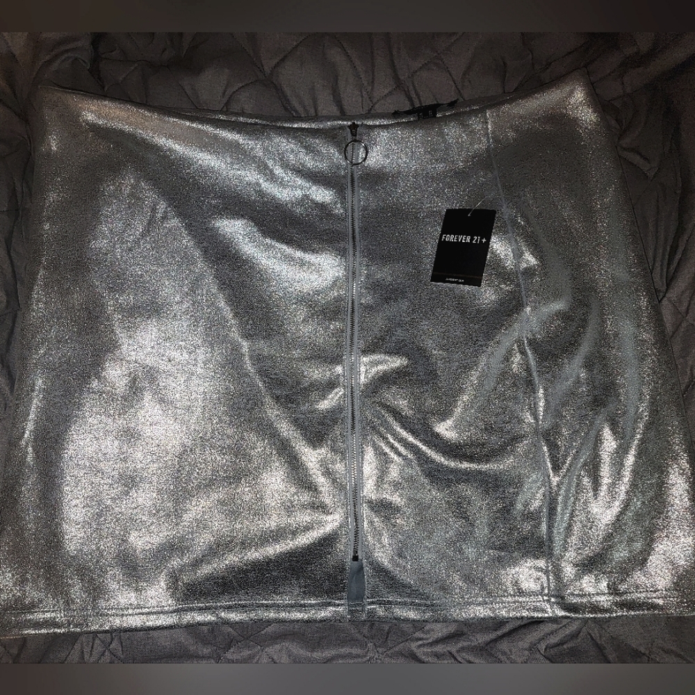 COPY - Metallic Silver O ring skirt (REPOST)